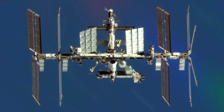 iss maxar