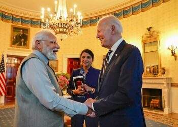 Narendra Modi e Biden durante l'incontro alla Casa Bianca durante il quale hanno firmato gli Accordi Artemis.